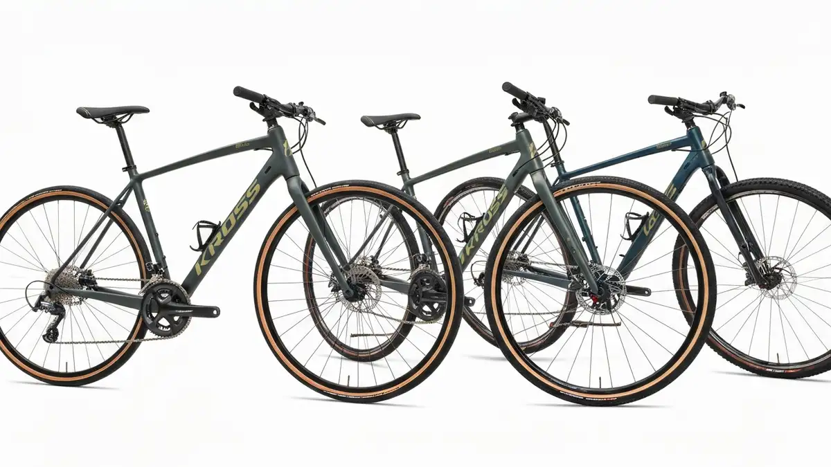 Cztery modele rowerów Kross - Vento szosowy, Level trekking, Earth gravel, Trans MTB - ułożone obok siebie